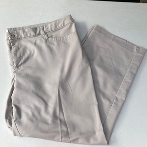 Like new khakis size 26